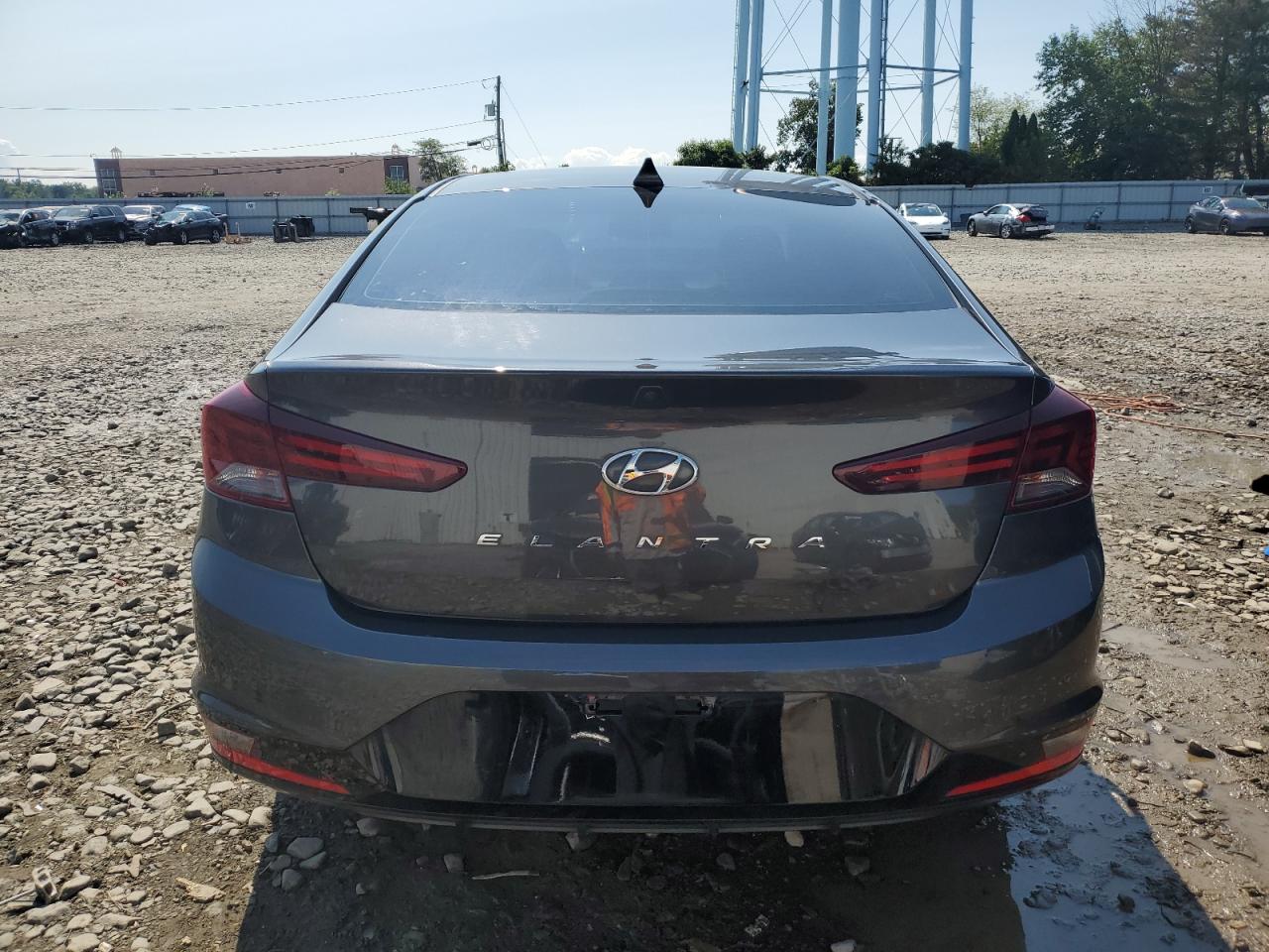 HYUNDAI ELANTRA SEL