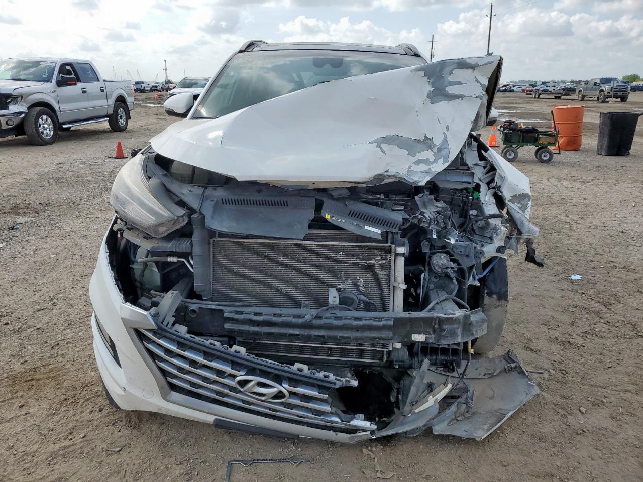 HYUNDAI TUCSON LIMITED