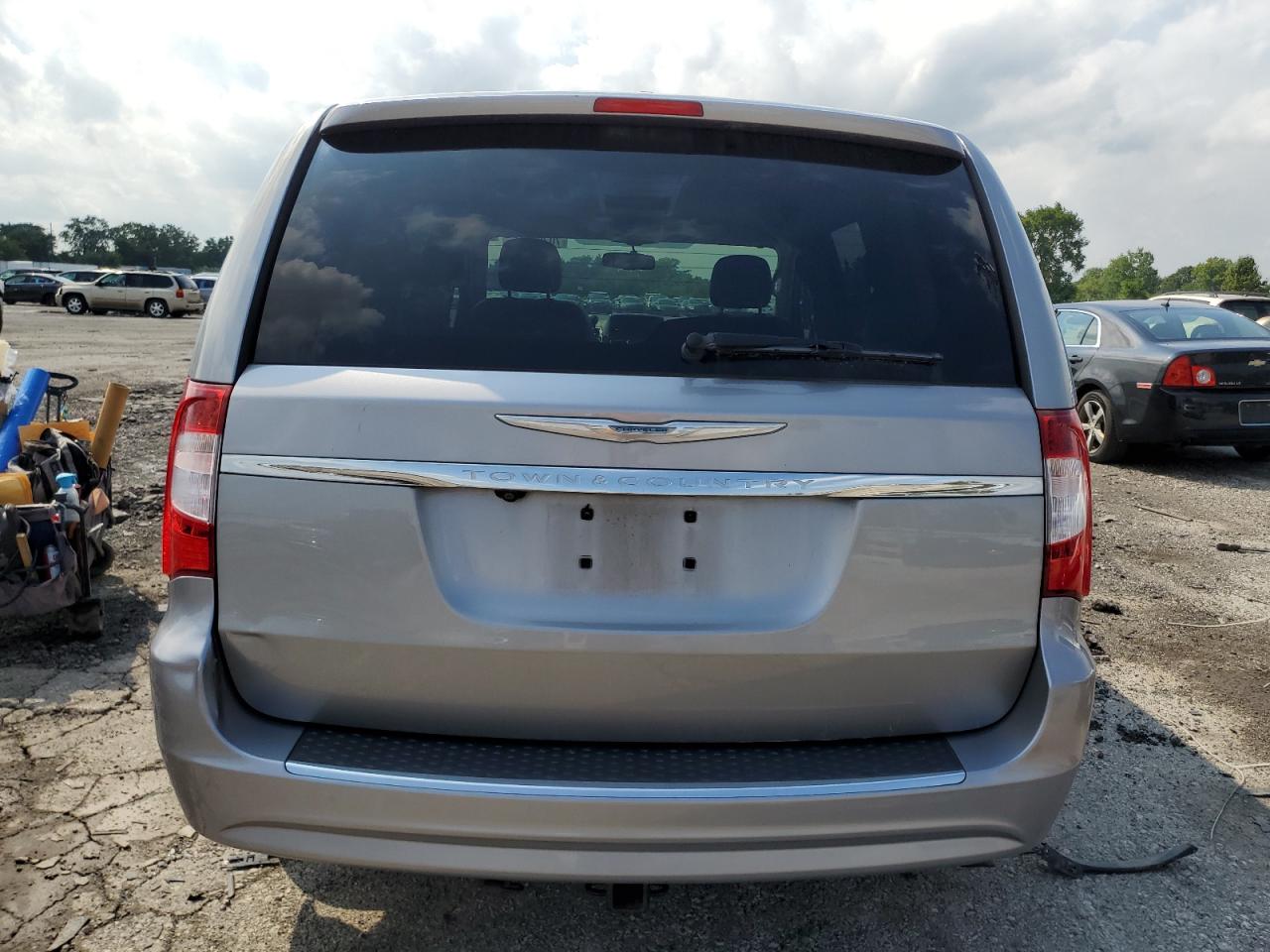 CHRYSLER TOWN & COUNTRY TOURING