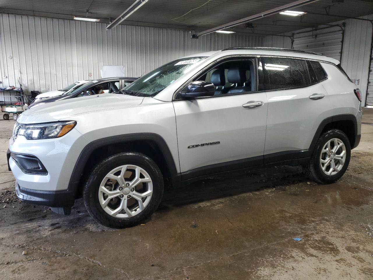 JEEP COMPASS LATITUDE