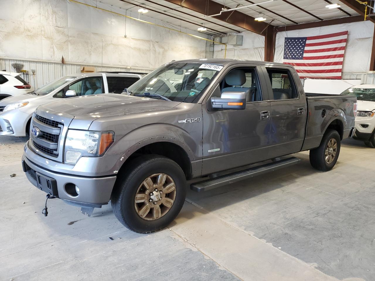 FORD F-150 SUPERCREW