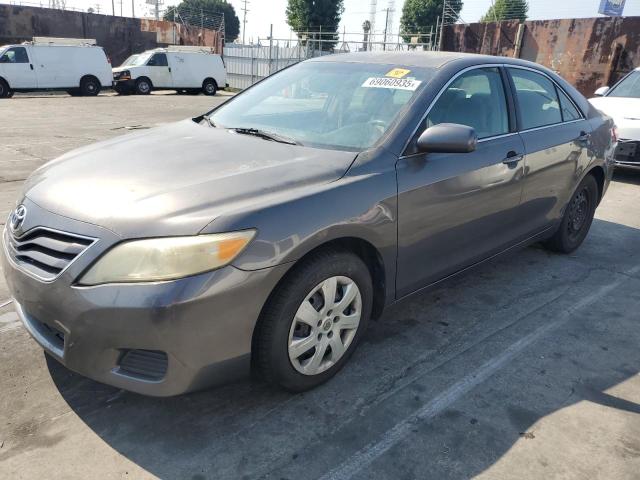 TOYOTA CAMRY BASE