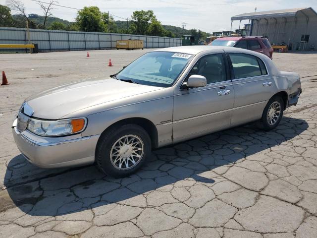 LINCOLN TOWN CAR S
