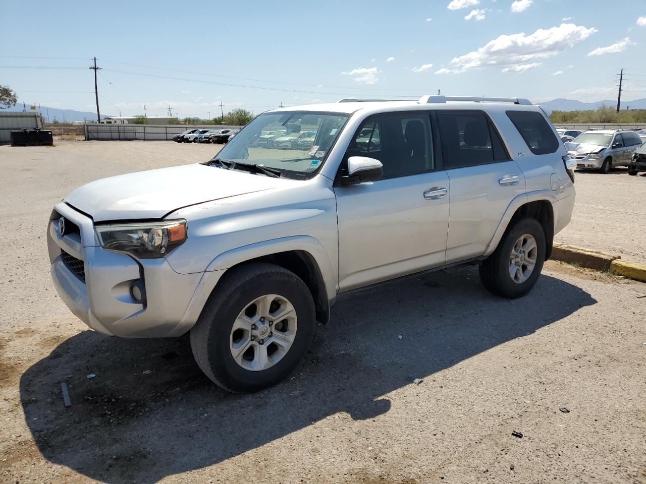 TOYOTA 4RUNNER SR5