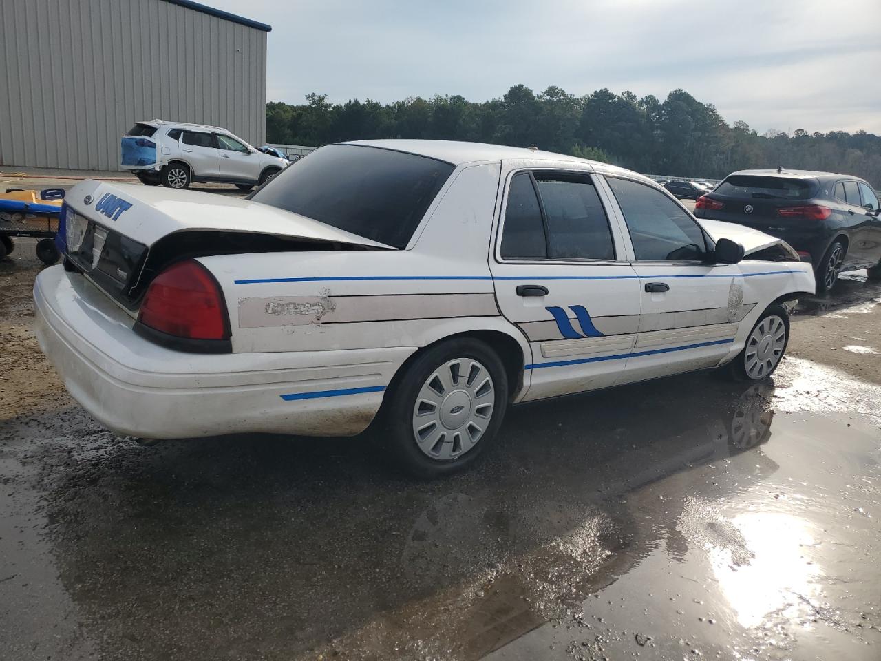 FORD CROWN VICTORIA POLICE INTERCEPTOR