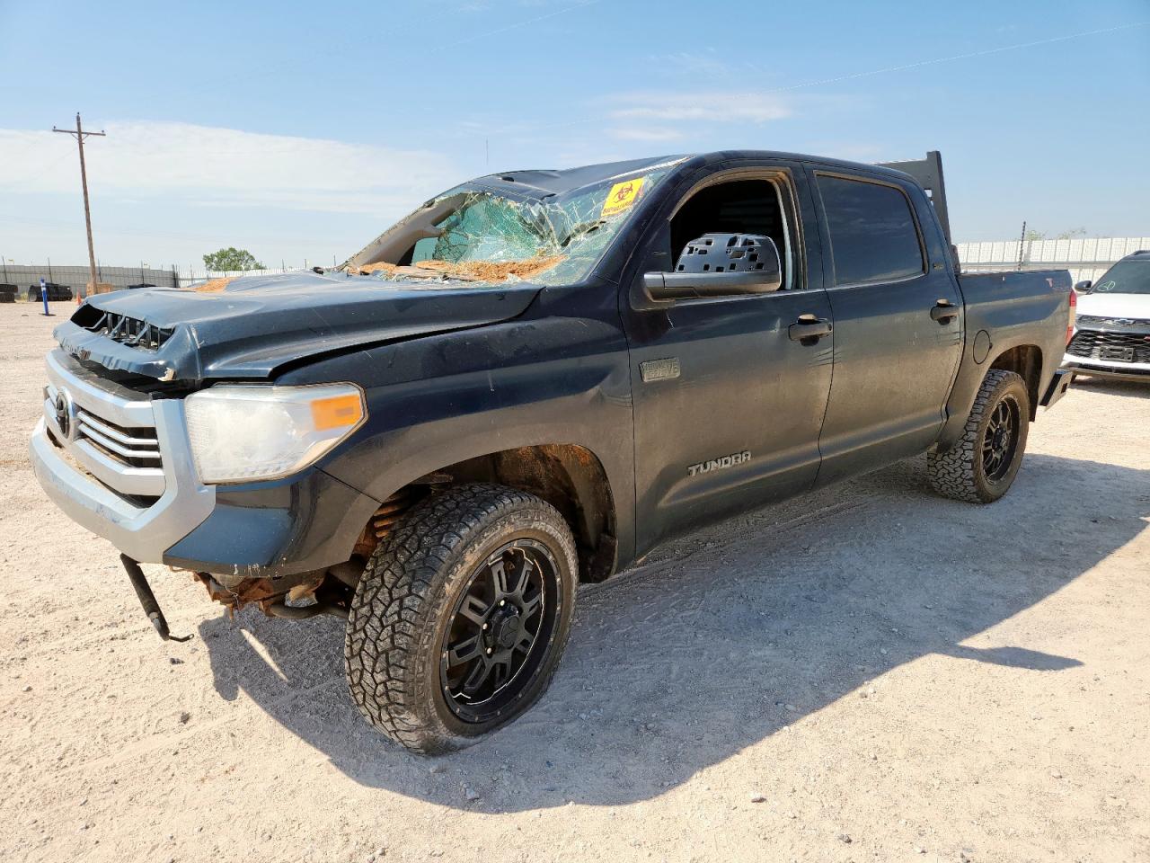 TOYOTA TUNDRA CREWMAX SR5