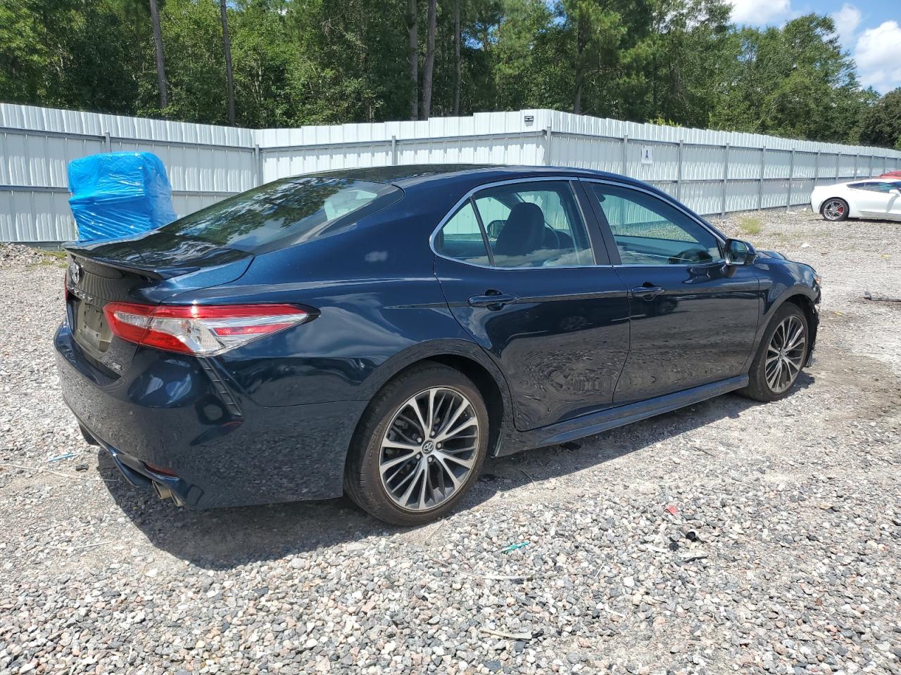 TOYOTA CAMRY L