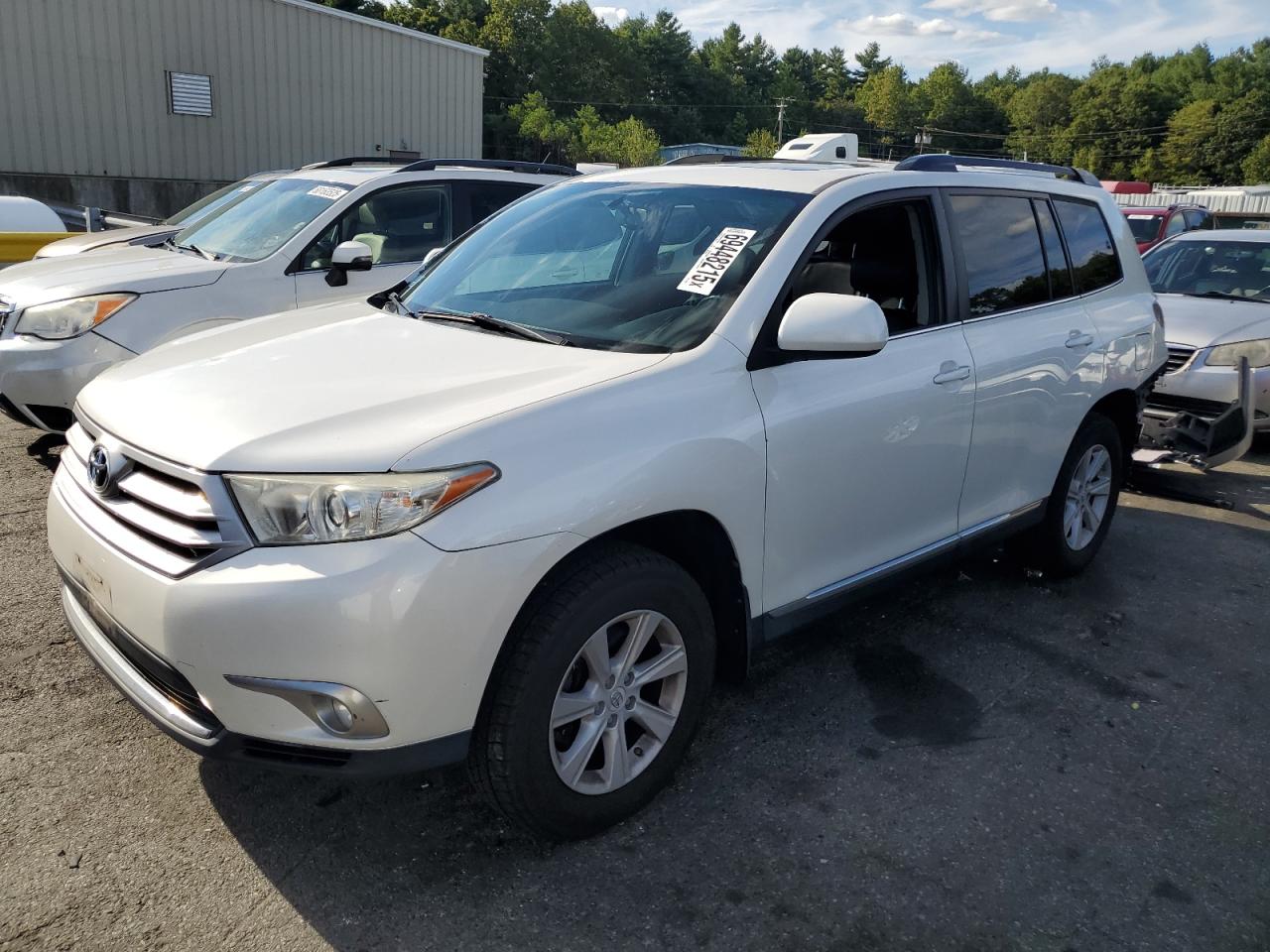 TOYOTA HIGHLANDER BASE