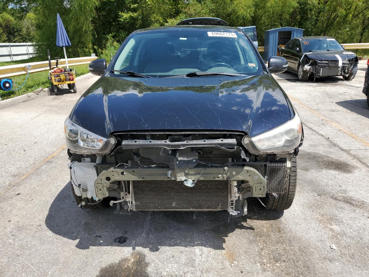 MITSUBISHI OUTLANDER ES