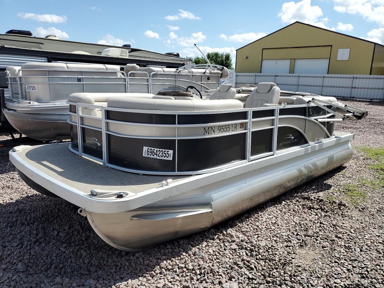 Lot #3226629780 2018 BENNINGTON MARINE PONTOON