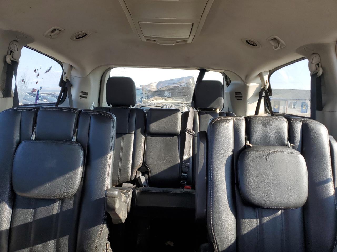 CHRYSLER TOWN & COUNTRY TOURING