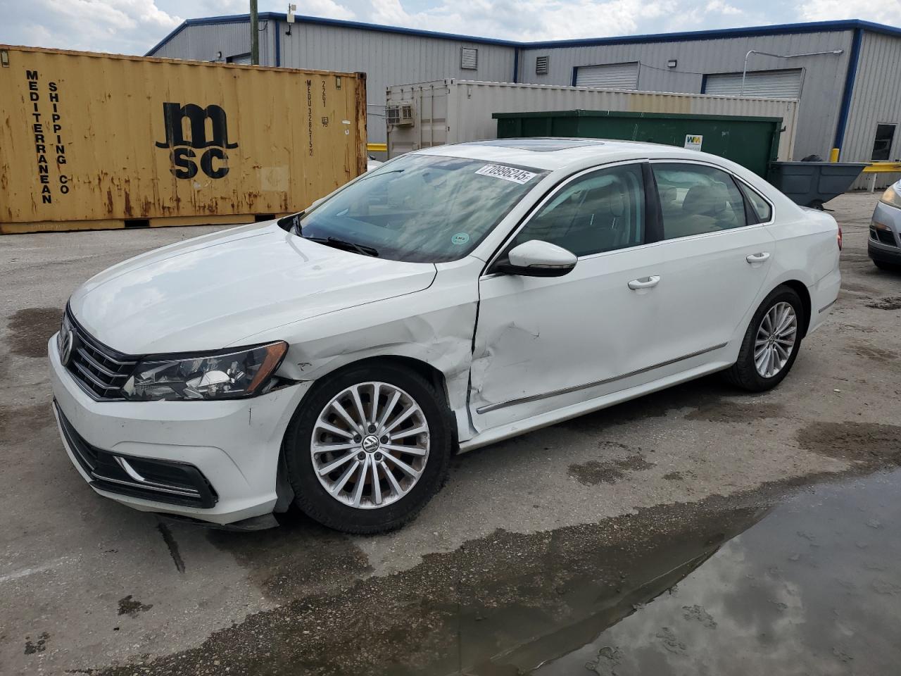 VOLKSWAGEN PASSAT SE