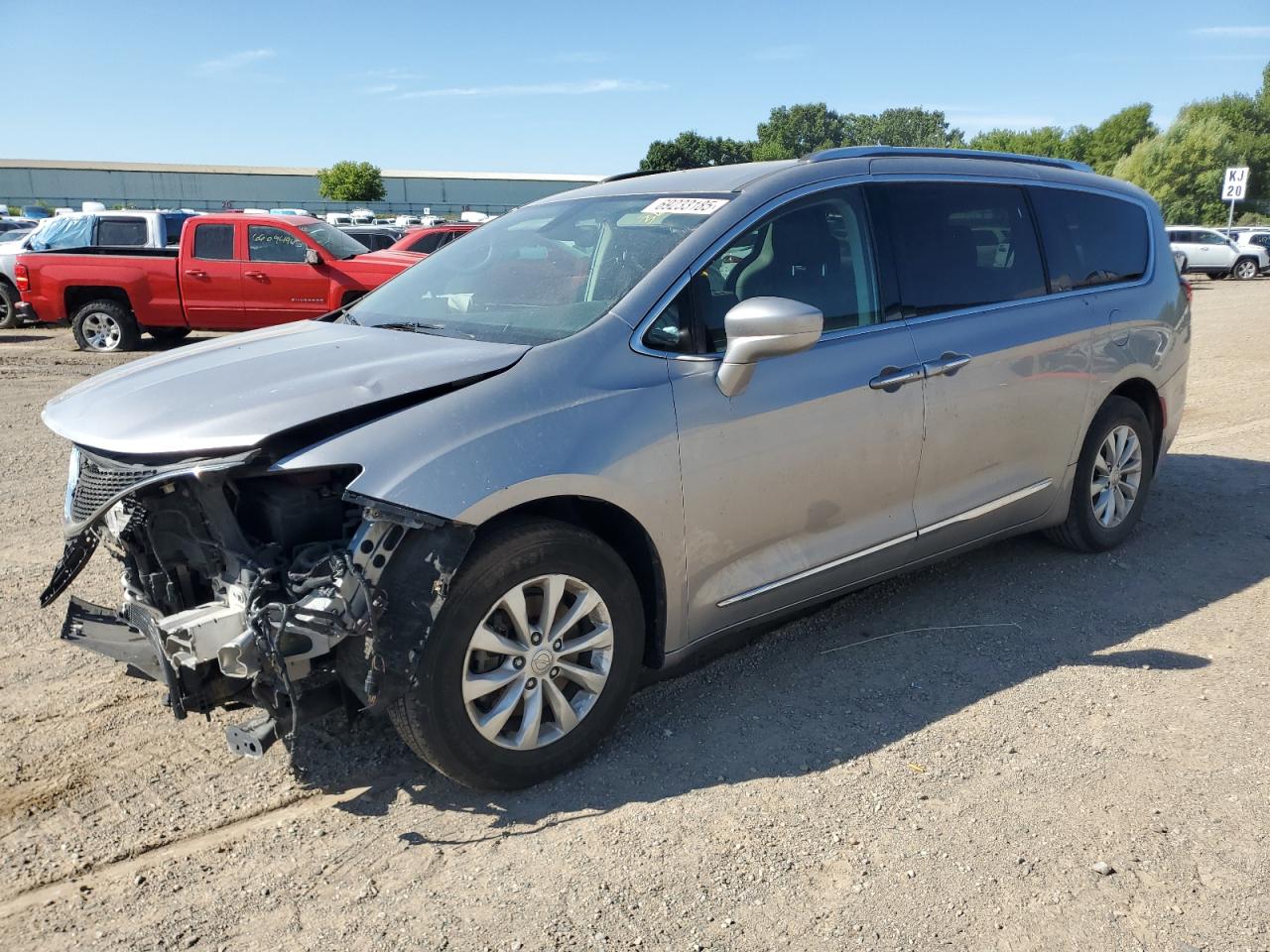 CHRYSLER PACIFICA TOURING L