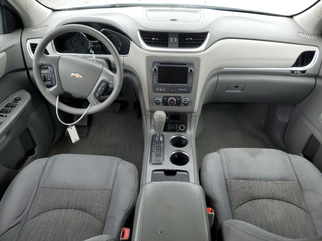 CHEVROLET TRAVERSE LS