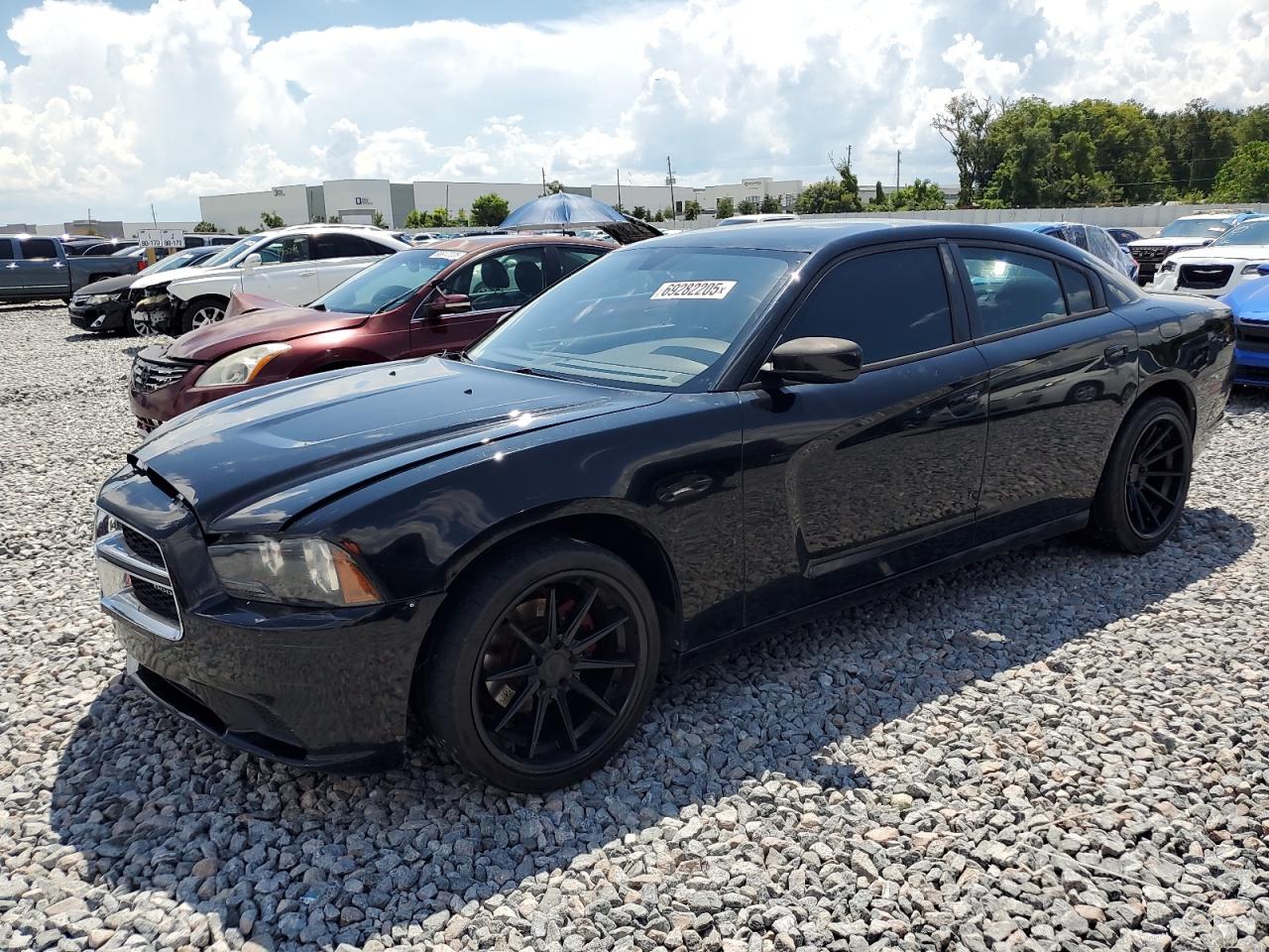 DODGE CHARGER SE