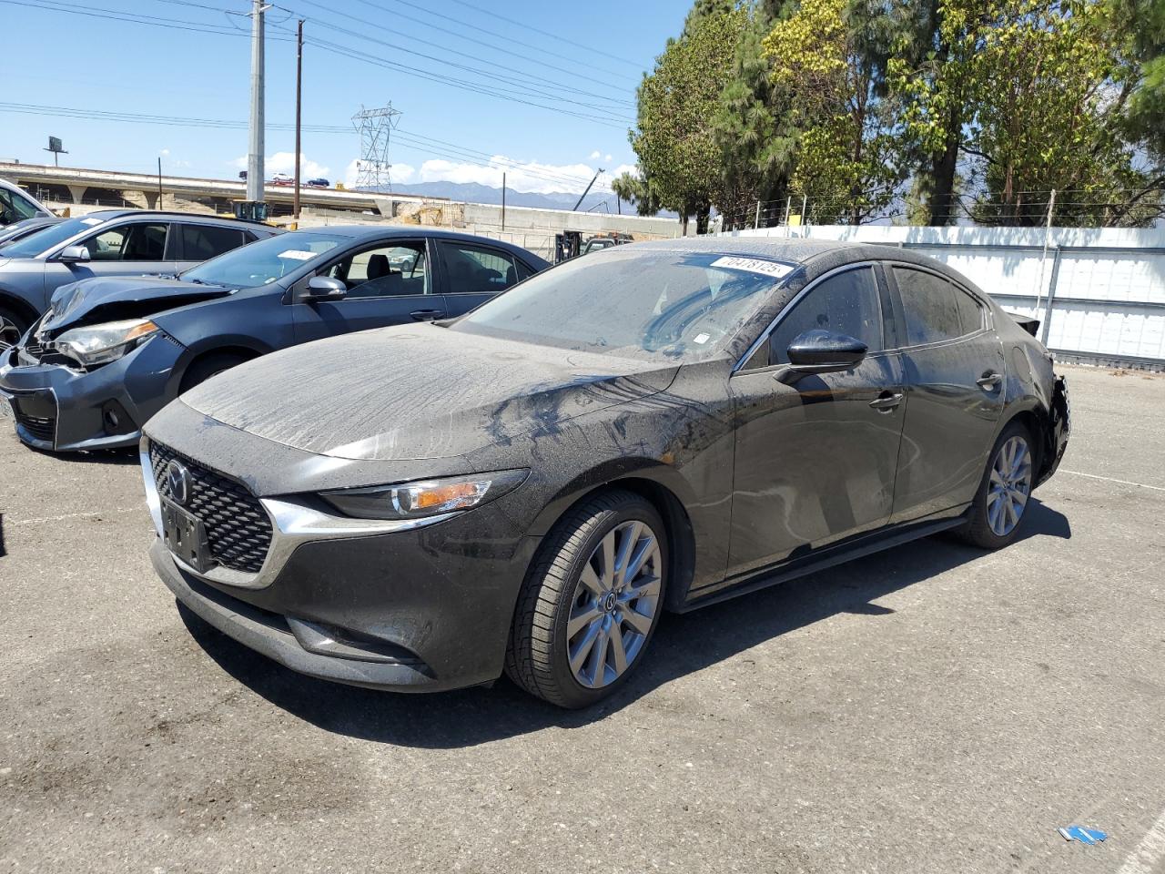 MAZDA 3 PREFERRED