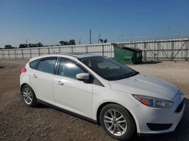 2016 FORD FOCUS SE 1FADP3K24GL235190