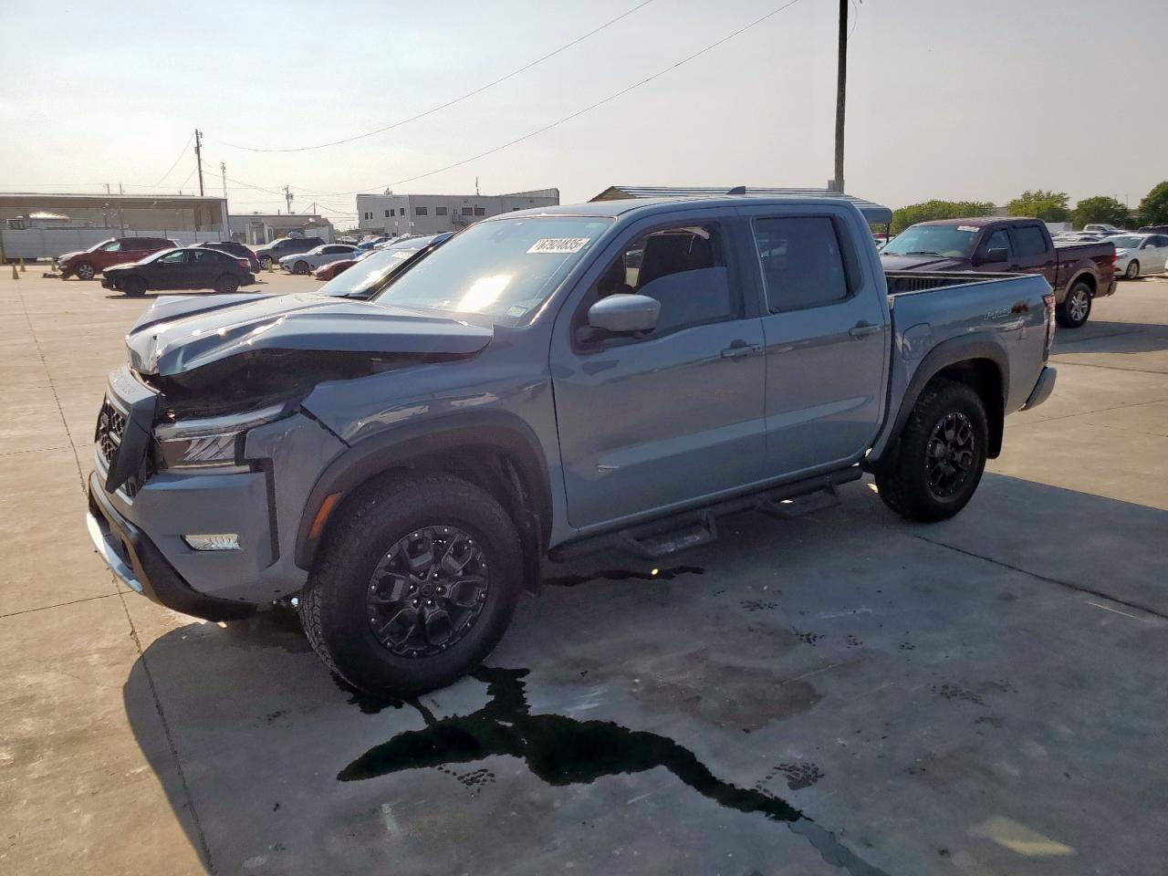 NISSAN FRONTIER S