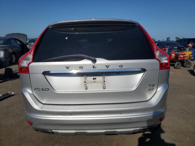 2016 VOLVO XC60 T5 PLATINUM YV4612RM1G2820480