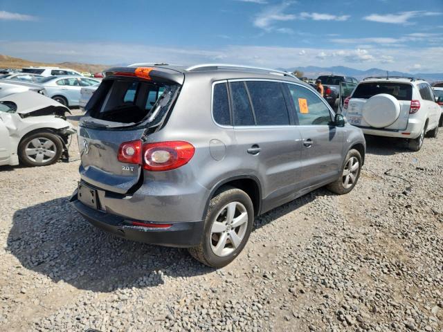 2010 VOLKSWAGEN TIGUAN S - WVGAV7AX8AW533430