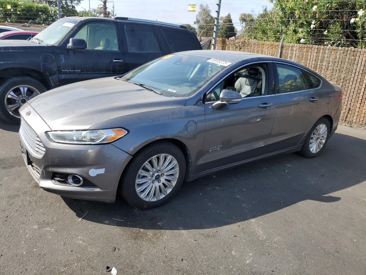 FORD FUSION TITANIUM PHEV