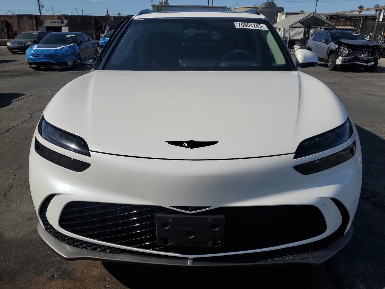 GENESIS GV60 PERFORMANCE