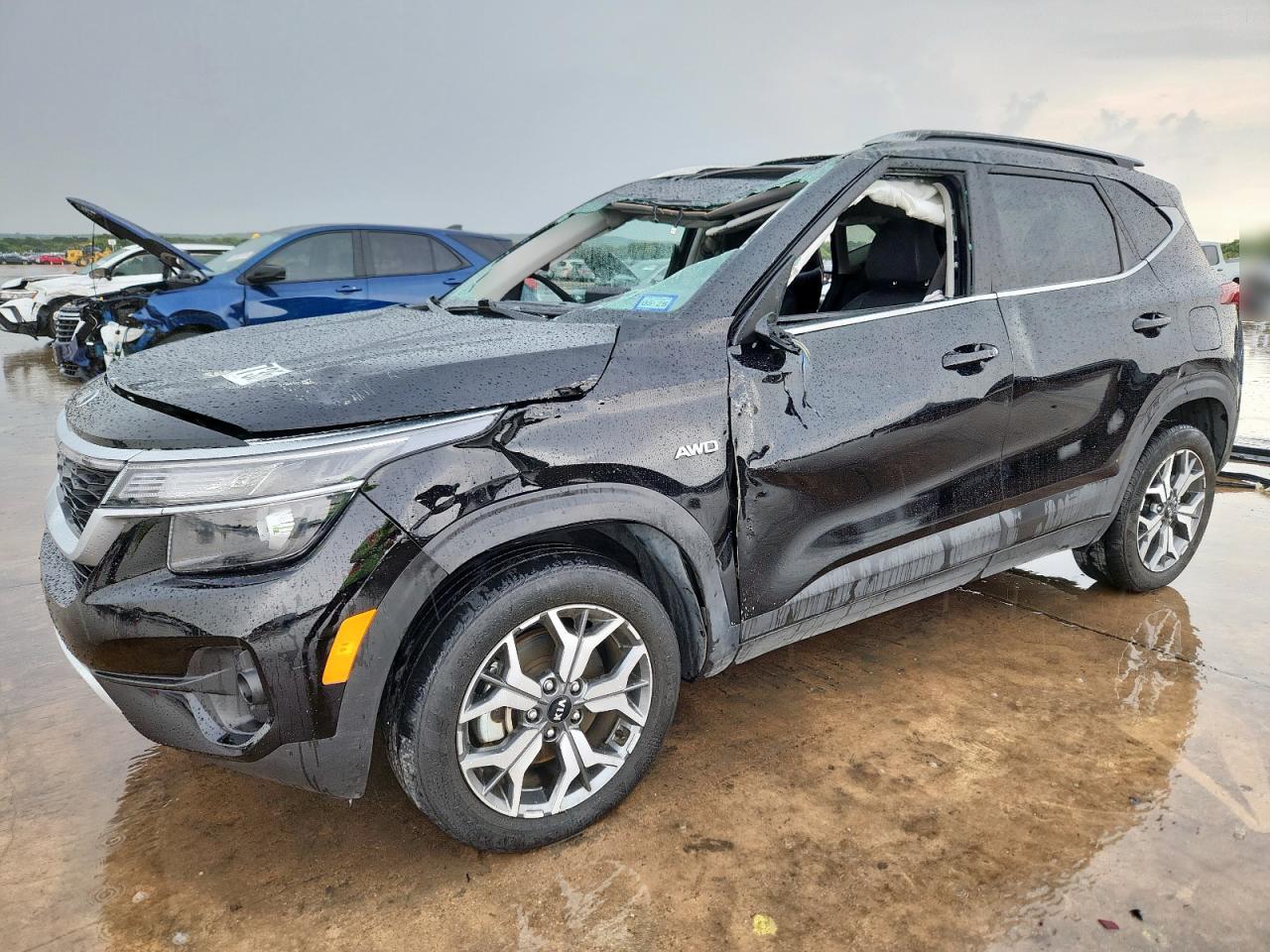 KIA SELTOS EX