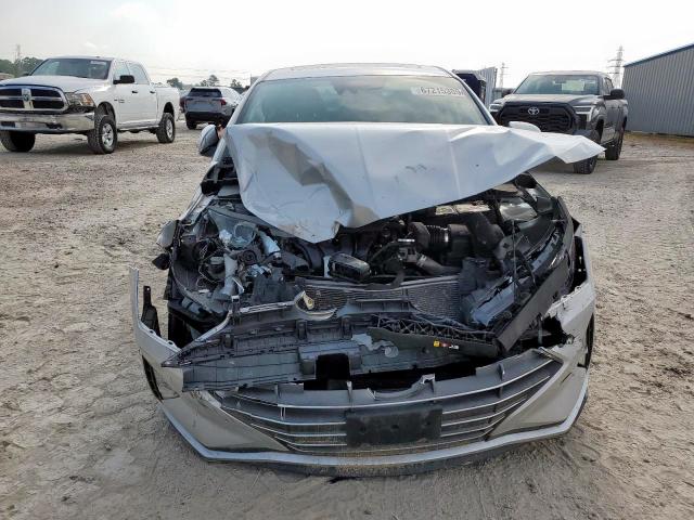 2019 HYUNDAI ELANTRA SEL 5NPD84LF7KH470484