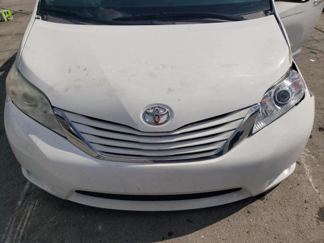 2017 TOYOTA SIENNA LE - 5TDKZ3DC8HS821392