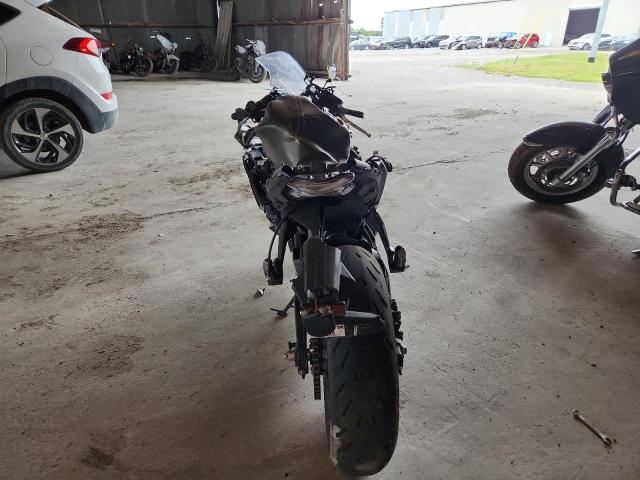 2024 KAWASAKI EX650 R ML5EXER15RDAD2208