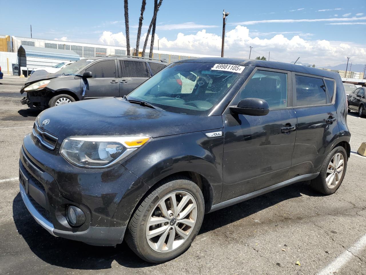 KIA SOUL +