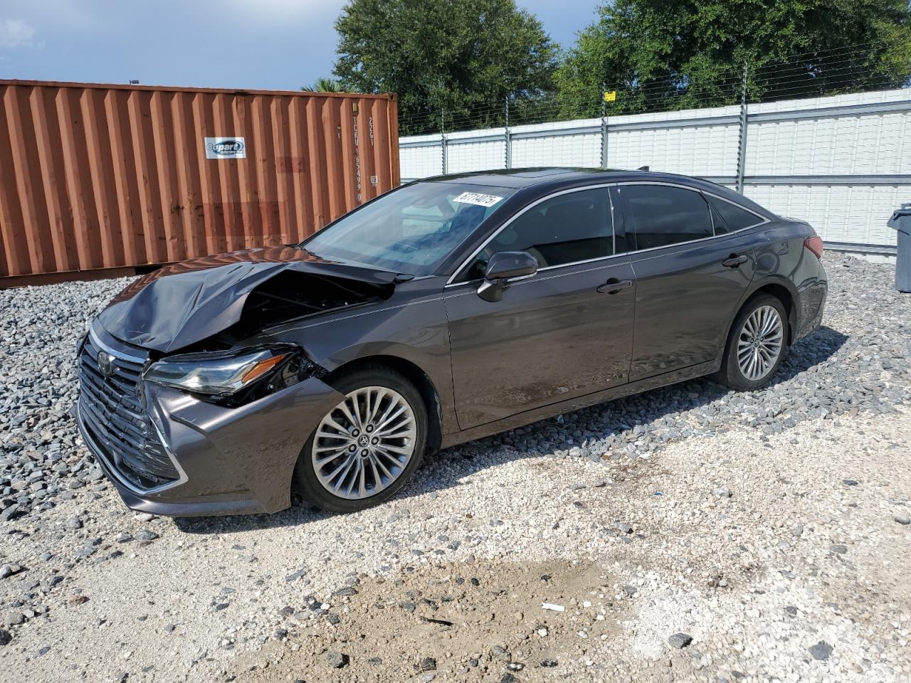 TOYOTA AVALON XLE