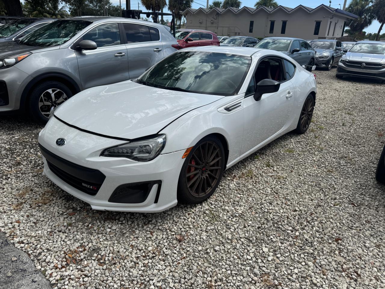 SUBARU BRZ TS