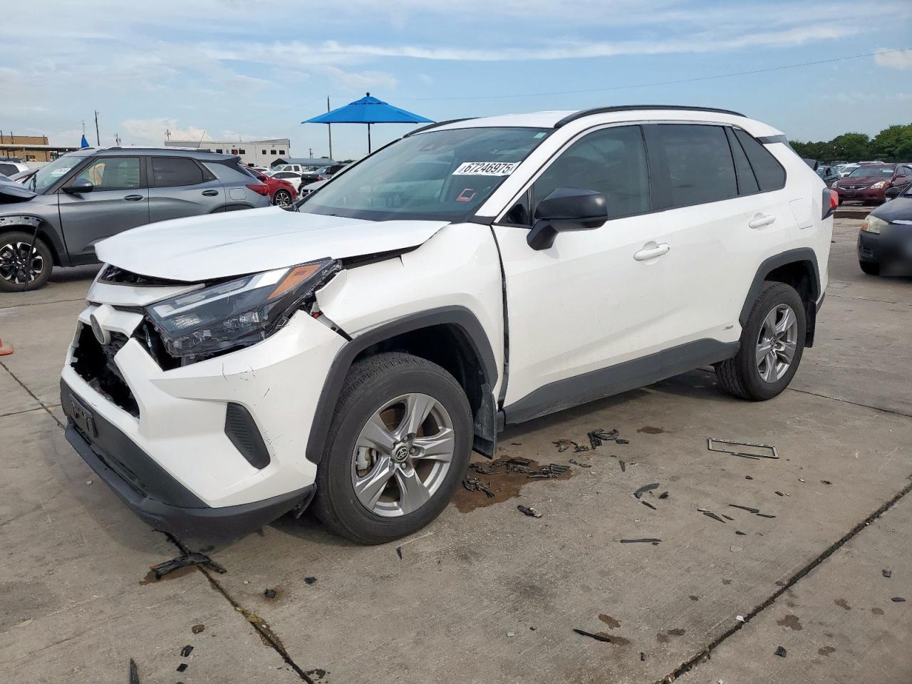 TOYOTA RAV4 LE