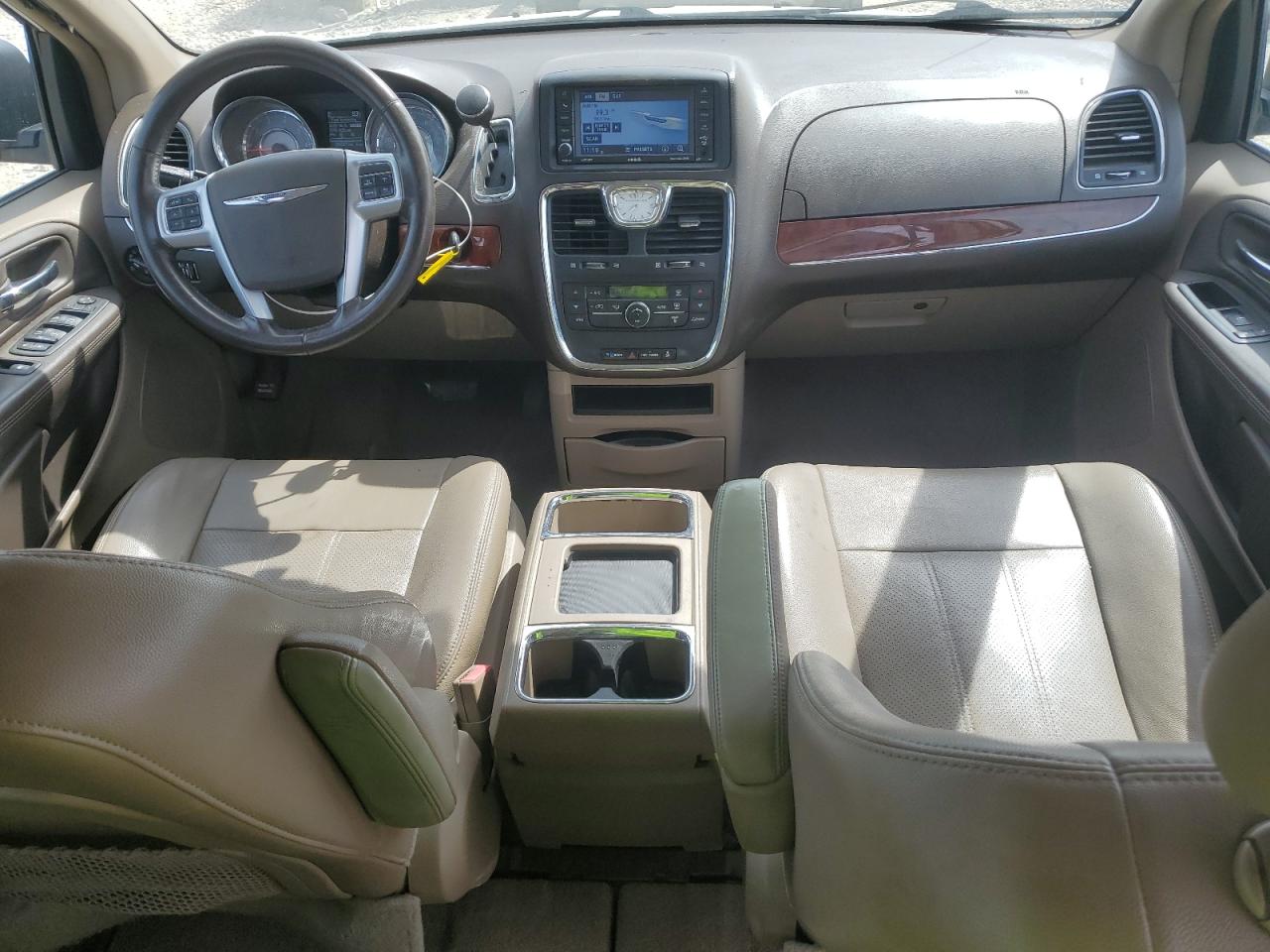 CHRYSLER TOWN & COUNTRY TOURING