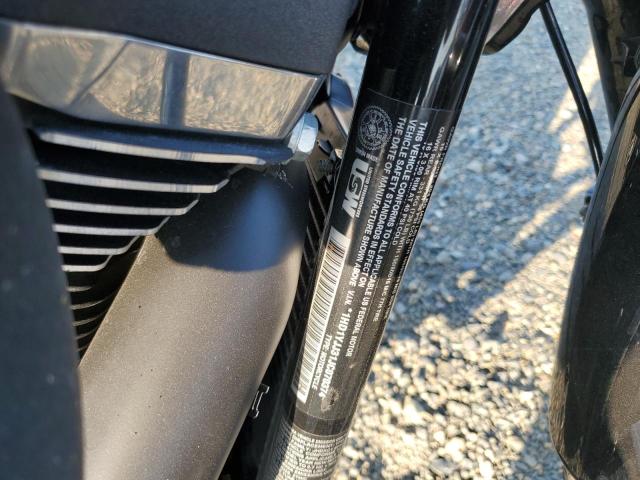 2018 HARLEY-DAVIDSON FXBB STREE 1HD1YJJ31JC070374
