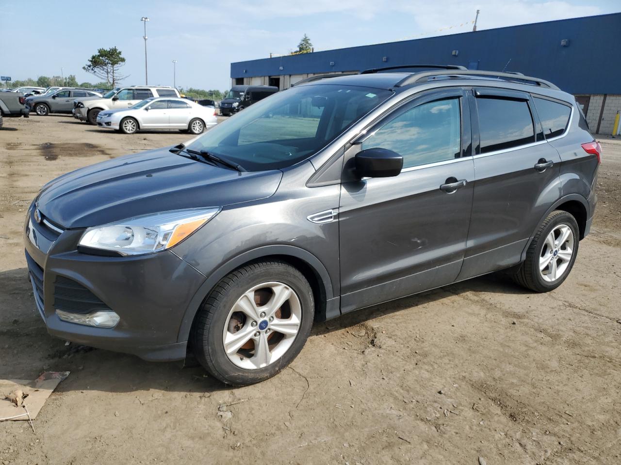 FORD ESCAPE SE