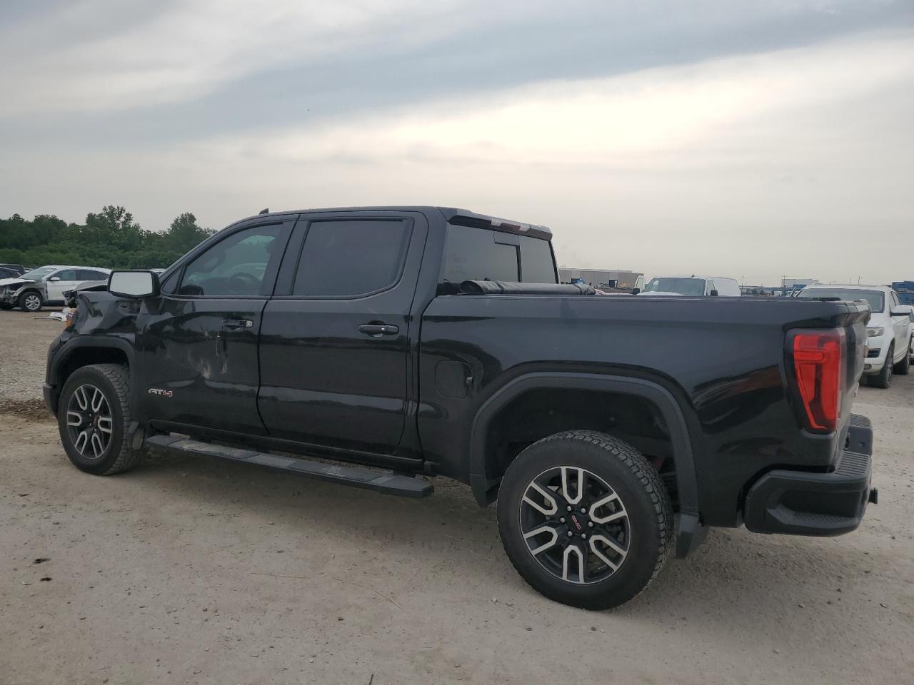 GMC SIERRA K1500 AT4