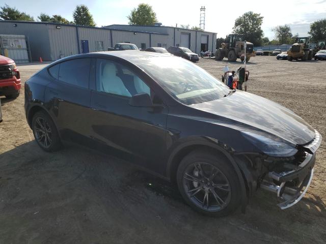2025 TESLA MODEL Y 7SAYGDEE3SF297699