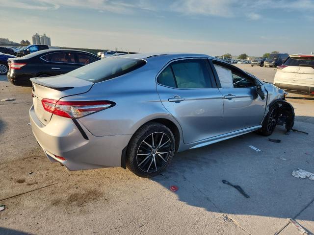 2018 TOYOTA CAMRY L 4T1B11HK1JU078892