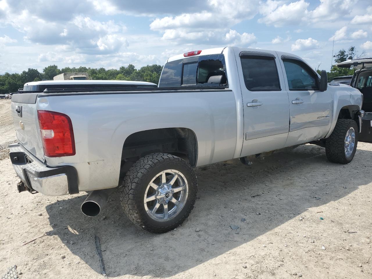 CHEVROLET SILVERADO K2500 HEAVY DUTY LTZ