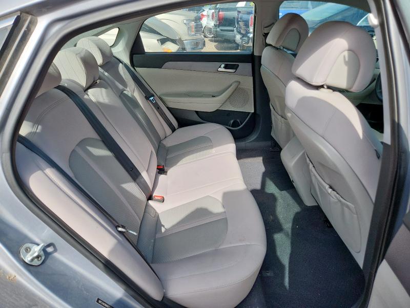 2017 HYUNDAI SONATA SE 5NPE24AF8HH470379