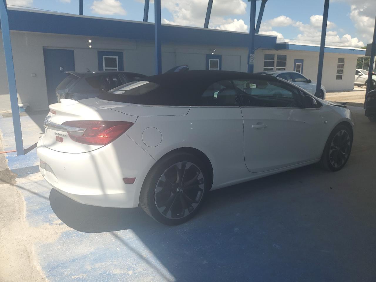 BUICK CASCADA PREMIUM