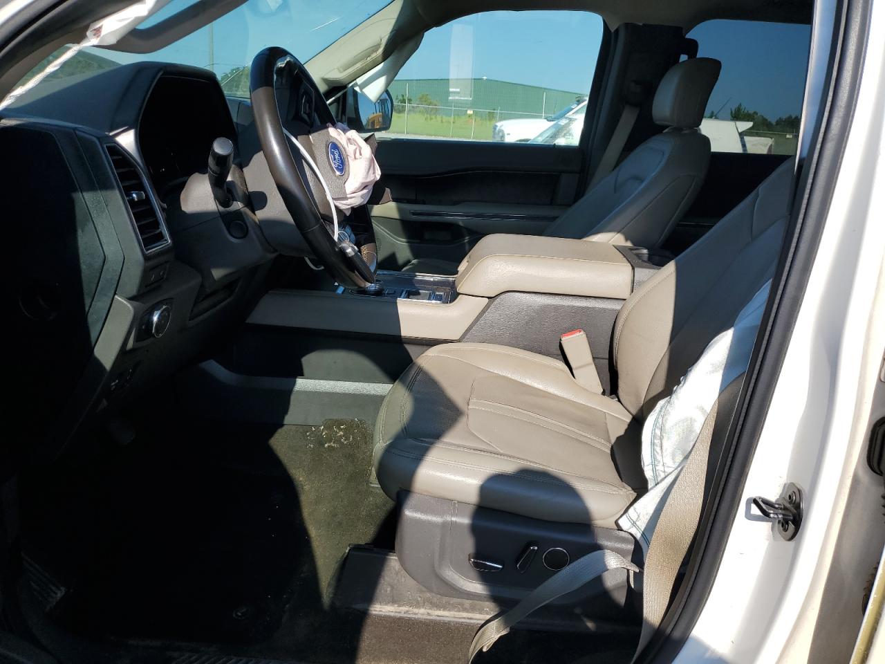 FORD EXPEDITION LIMITED