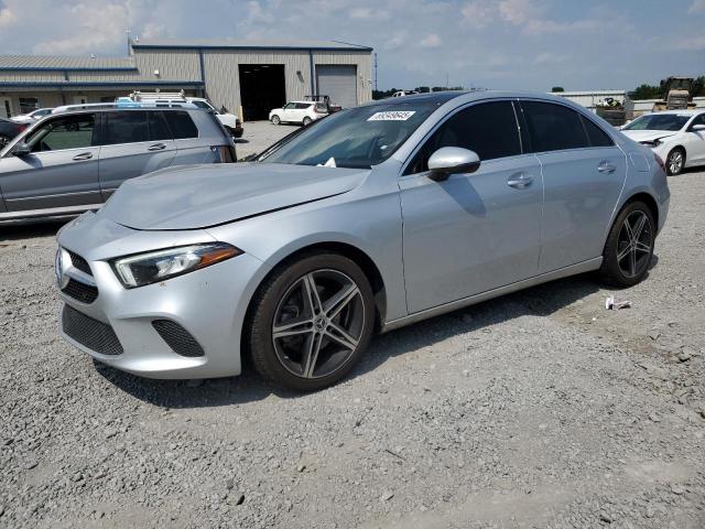 2022 MERCEDES-BENZ A 220 - W1K3G4EB7NJ338402