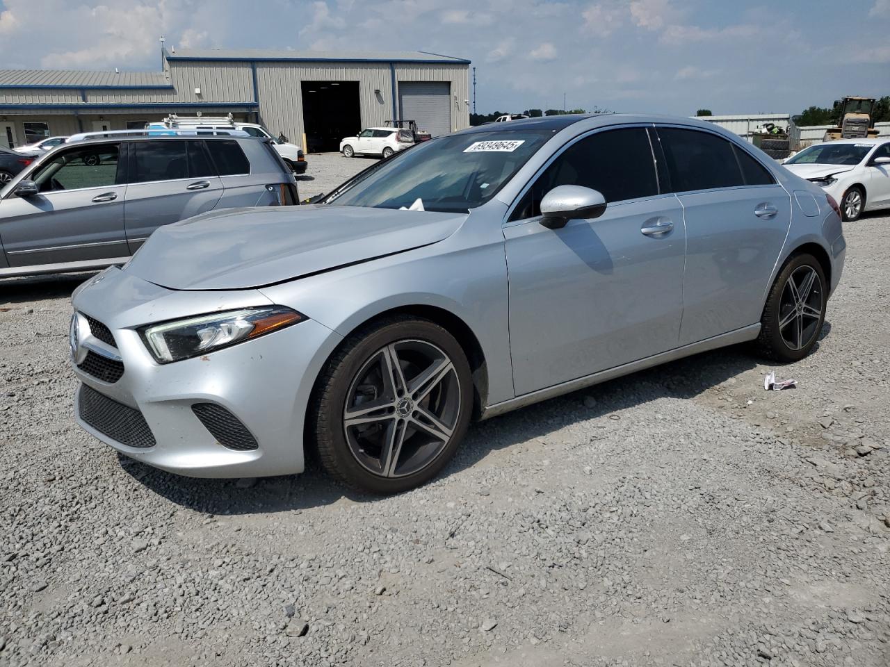 MERCEDES-BENZ A-CLASS 220