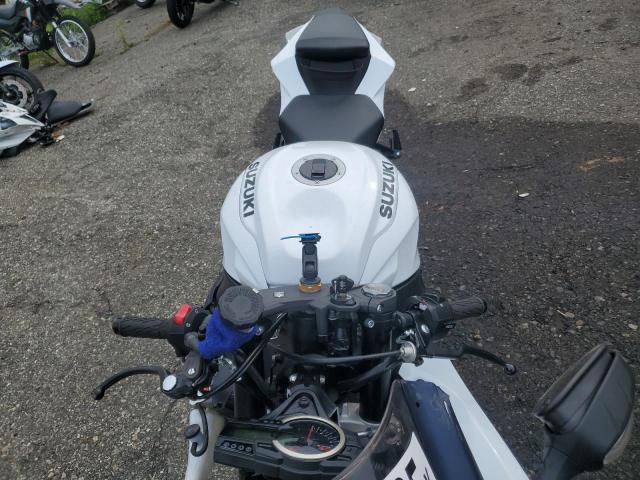 2024 SUZUKI GSX-R600 JS1GN7FA3R7100455