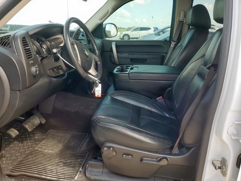 2010 CHEVROLET SILVERADO - 3GCRKSE29AG255198