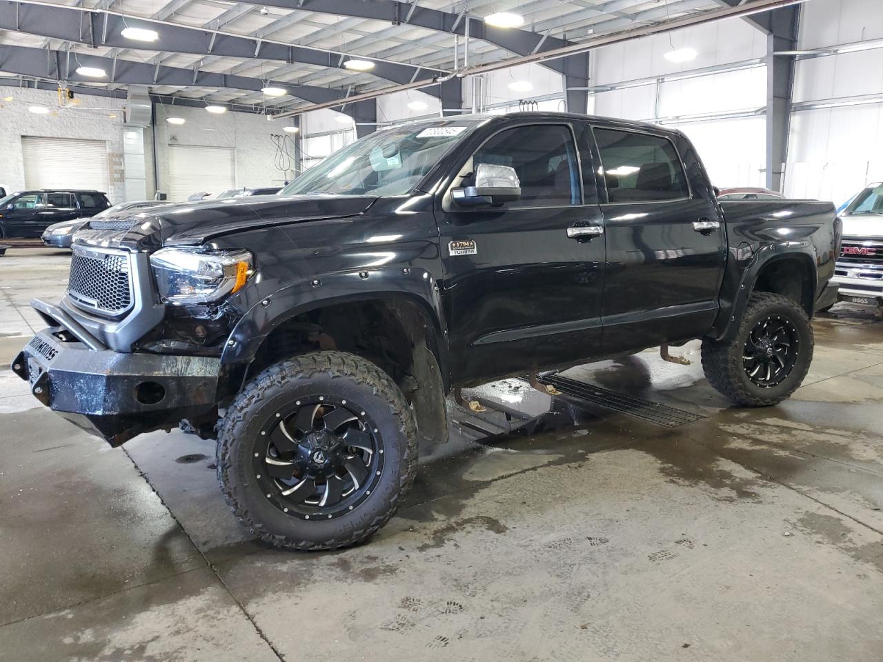 TOYOTA TUNDRA CREWMAX 1794