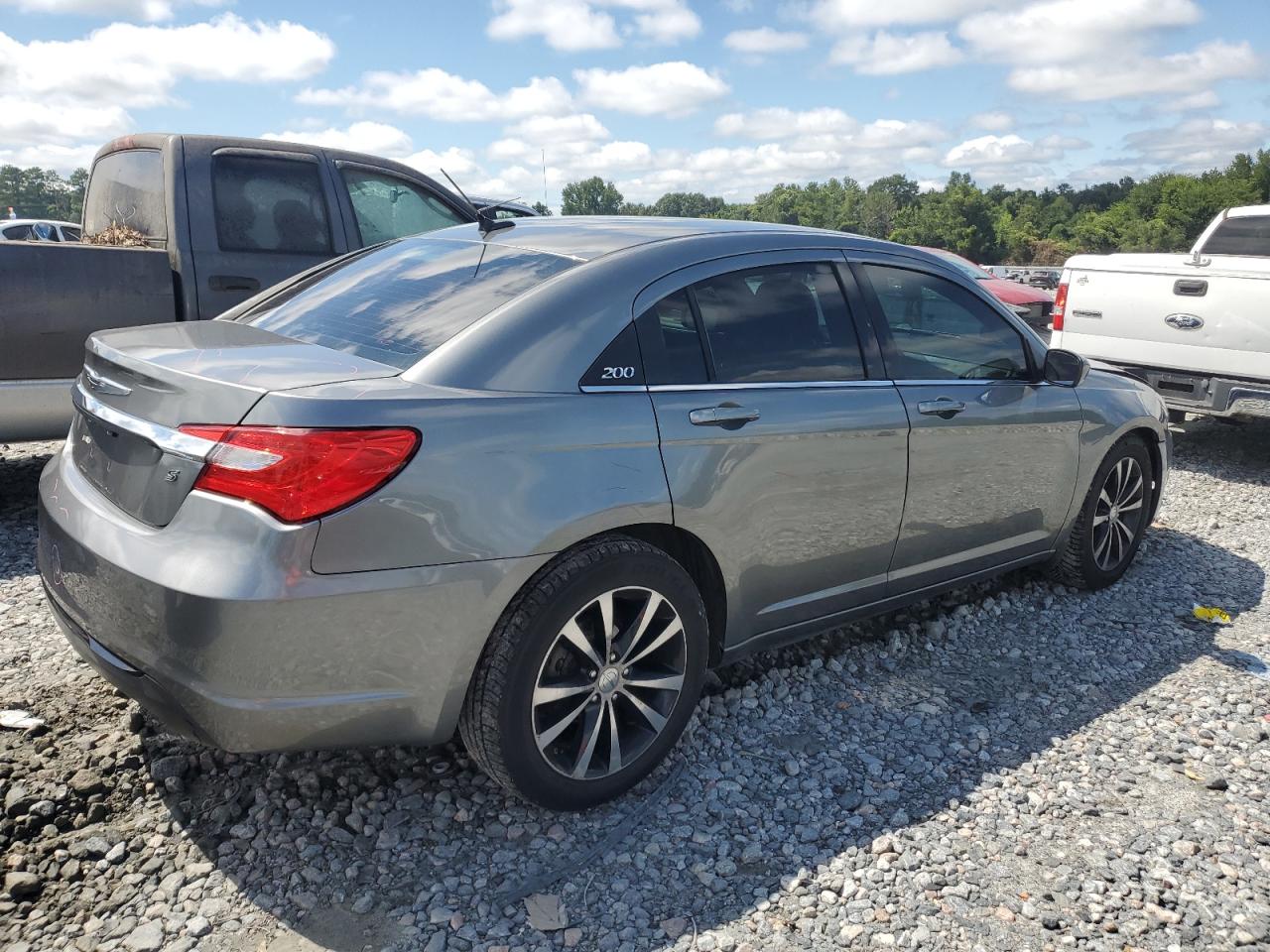 CHRYSLER 200 LIMITED